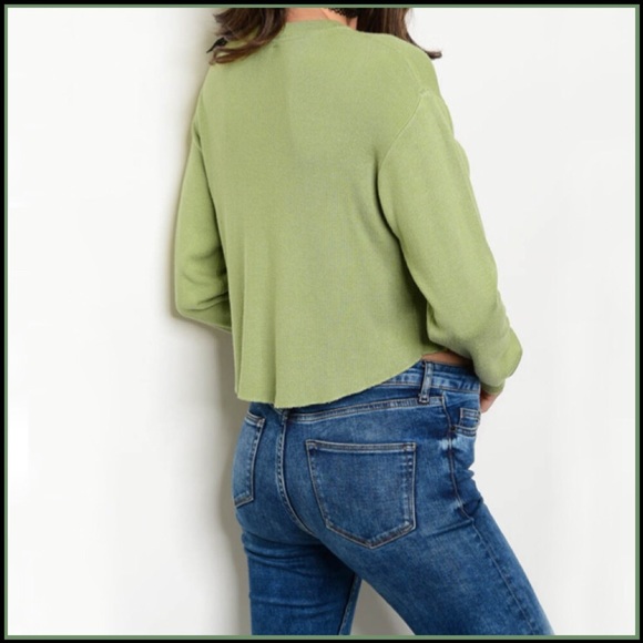 🎉HP🎉5⭐️Long Sleeve Soft Sweater Top - Picture 2 of 6